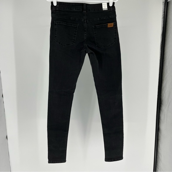 ROXY NWT COOL MEMORY BLACK SKINNY JEANS 26 - Picture 4 of 15